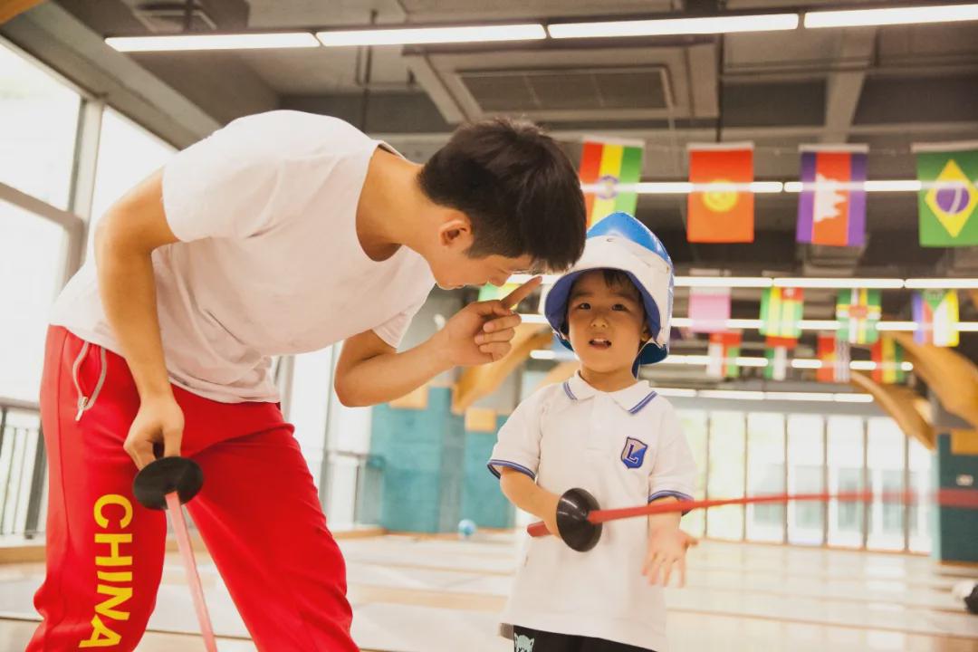 柳州市青少年击剑训练基地_广西击剑比赛_柳州市击剑比赛冠军有哪些
